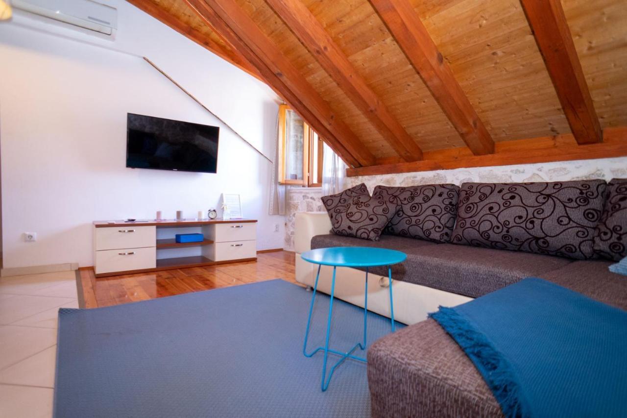 Вилла Stone House Marino Трогир Экстерьер фото